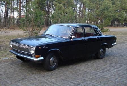 Черная Волга ГАЗ 24