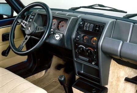Салон Renault 5 Turbo