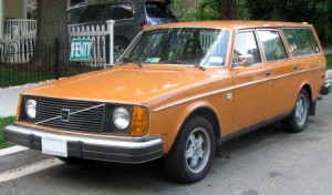 Volvo 245 1977 года