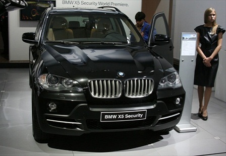 BMW X5 Sequrity на ММАС 2014