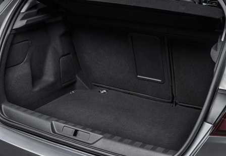 Багажник Peugeot 308 2014 года