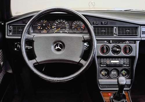 Салон Mercedes-Benz 190E 2,5-16 Evolution 1
