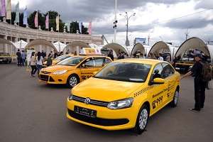 Стать таксистом в Москве