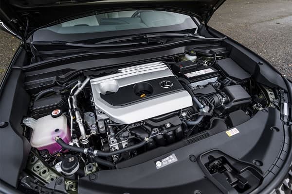 Двигатель Lexus UX 200 2020 года
