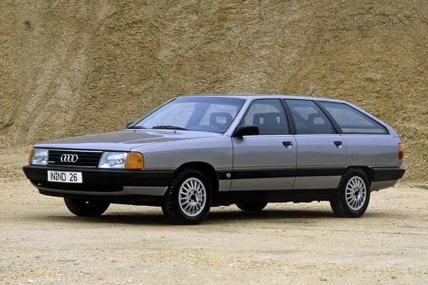 Audi 100 C3 1990 года